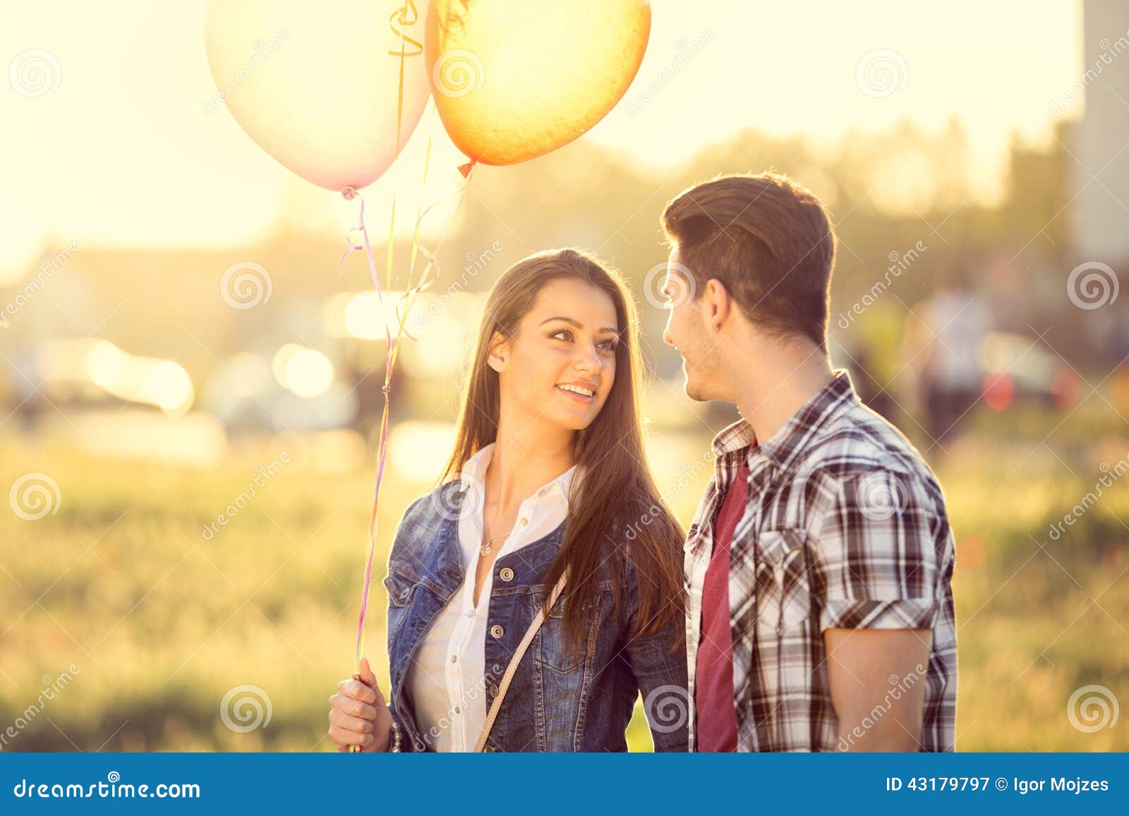 What Is Latidate and Exactly How It Operates-- Steps to Utilize Latidate for Romance